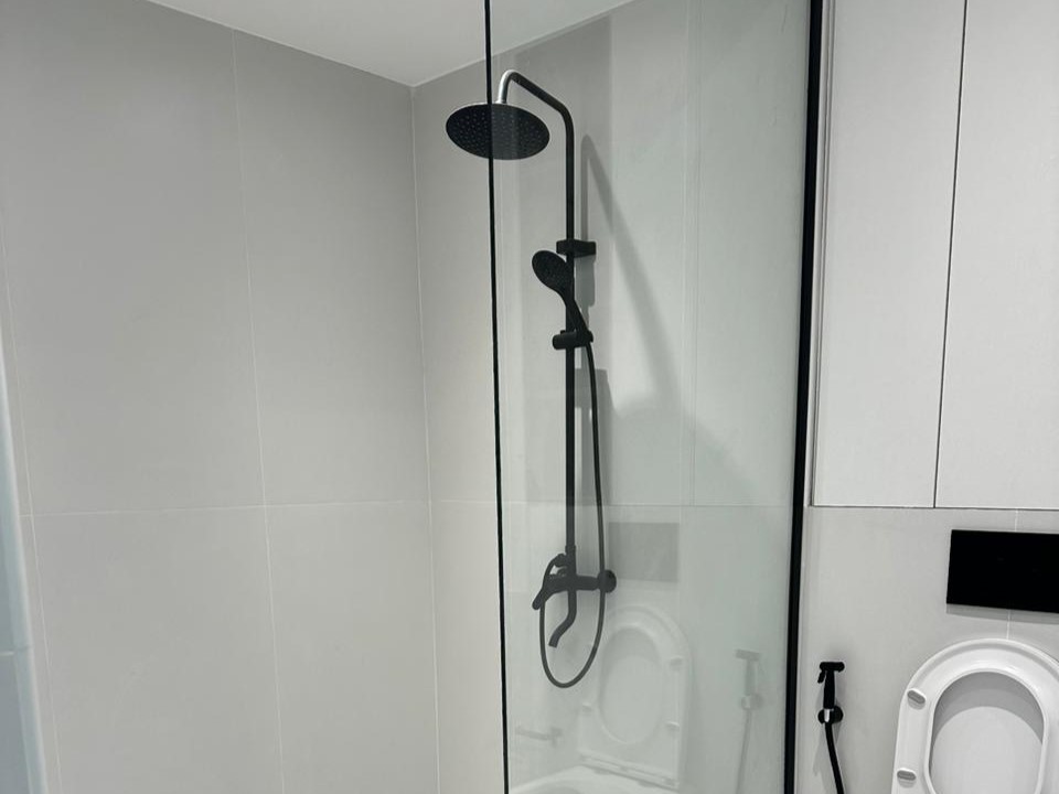 Sleek Restroom Concept